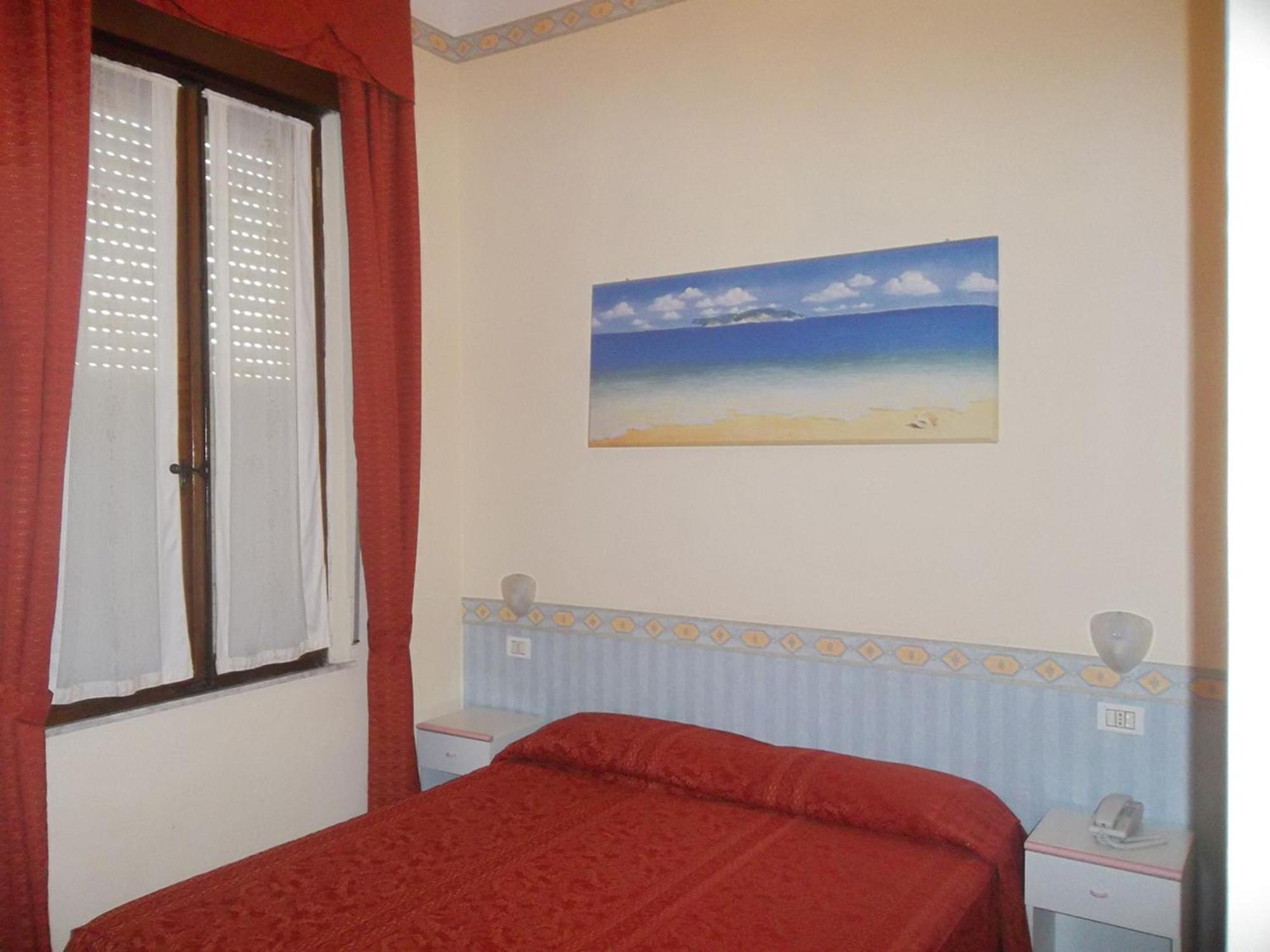 Hotel Lo Squalo Grottammare Bilik gambar